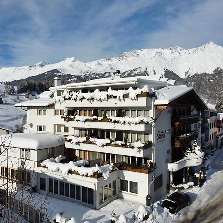 Alpen-Comfort-Hotel Central ナウダース エクステリア 写真